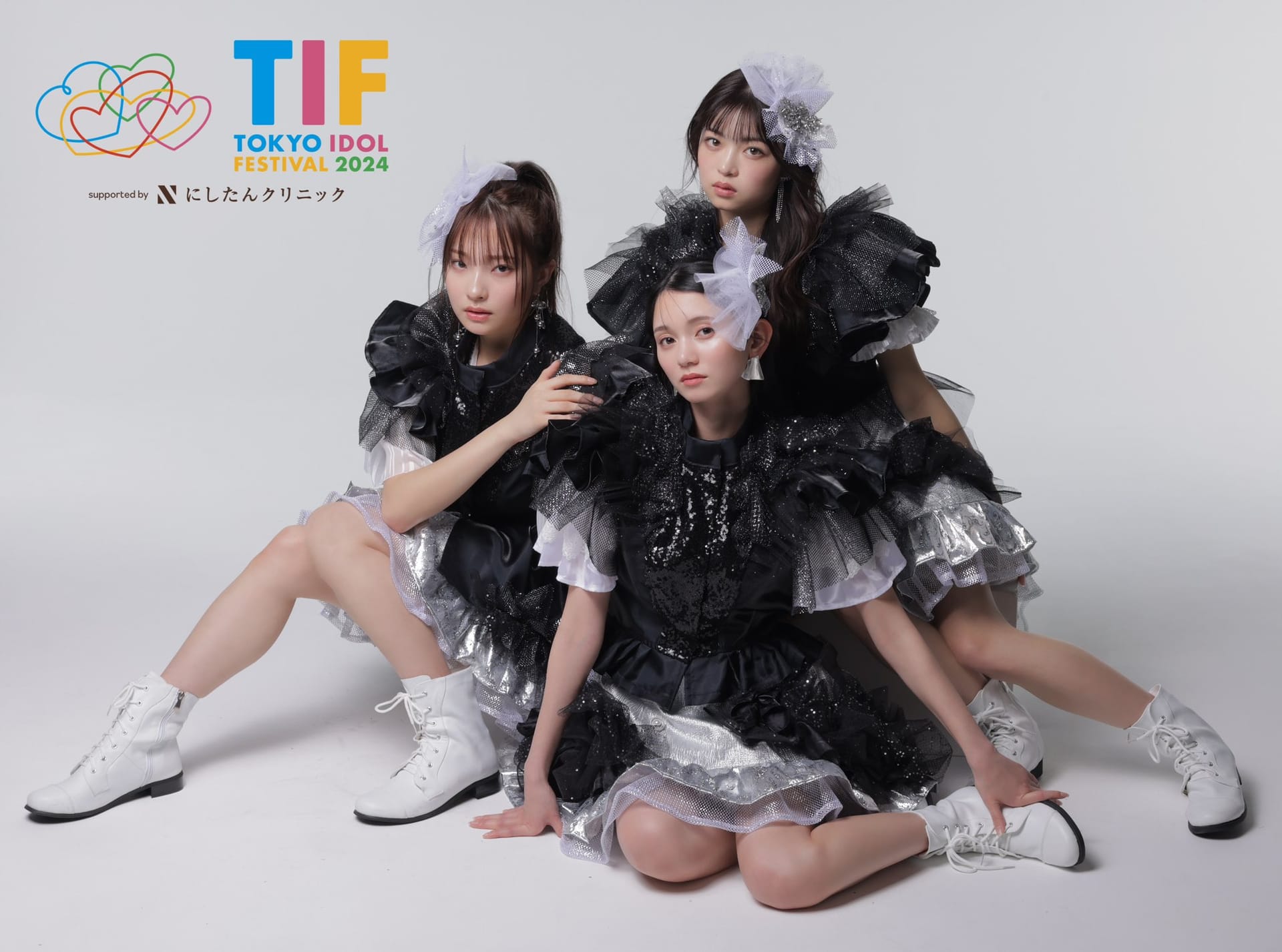 Task Have Fun idol group posing for the Tokyo Idol Festival - Oye! Oye! Oye! Magazine